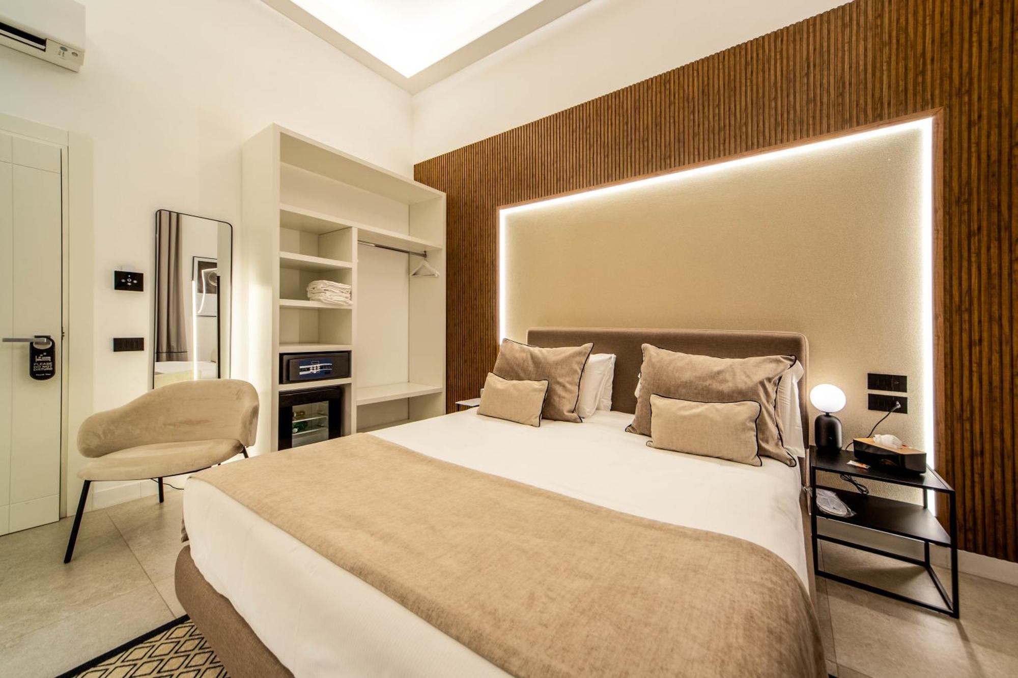 Mamalu - Studios And Suites Napoli Ngoại thất bức ảnh